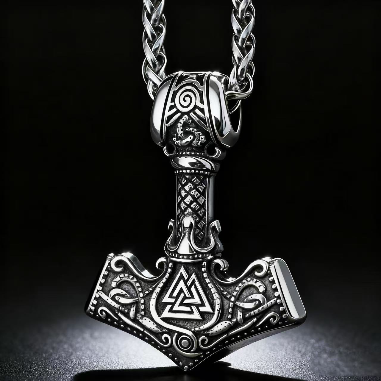 Battle Rope Anchor - Ожерелье с подвеской в виде узла