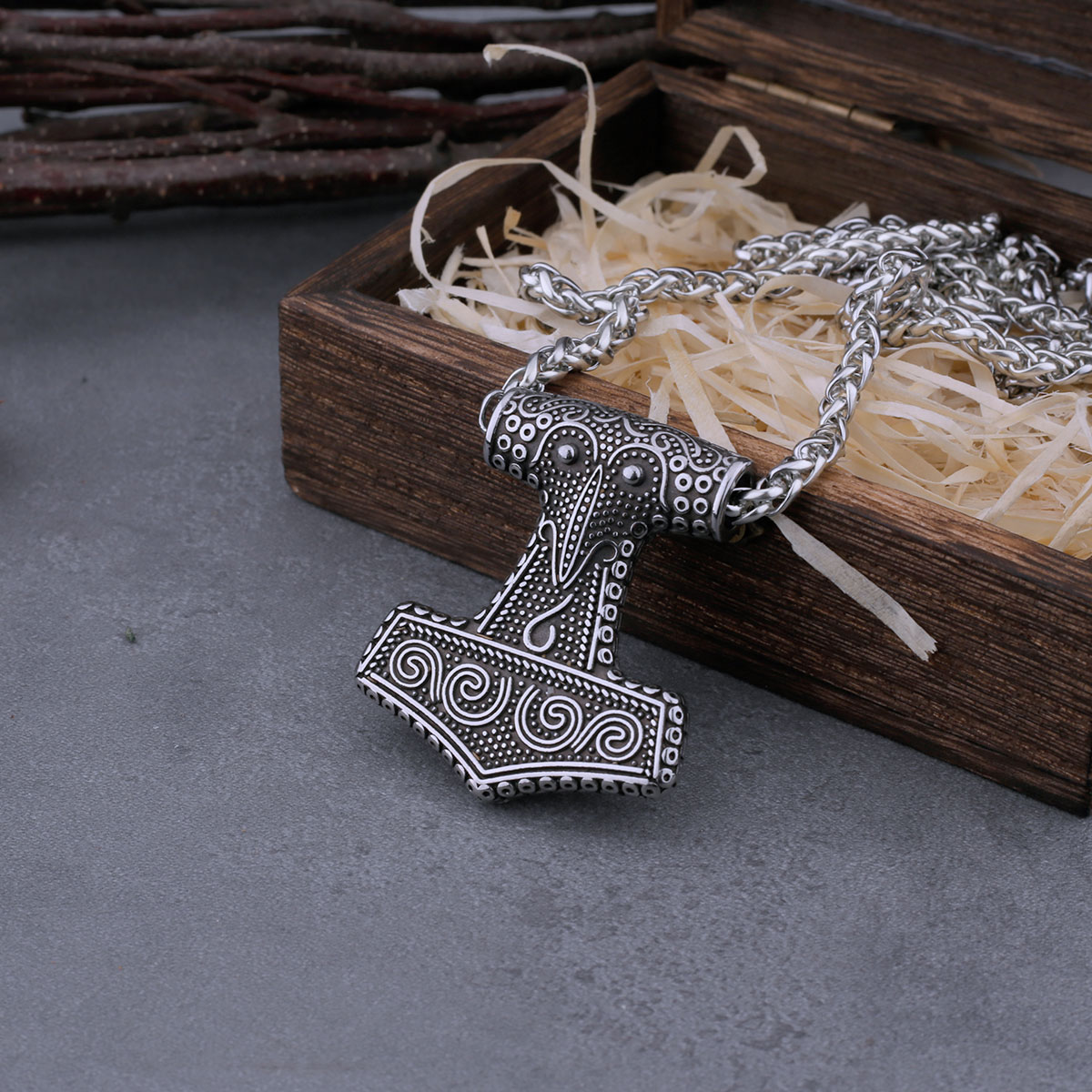 Мужской амулет-подвеска в виде – обзор и цена Battle Rope Anchor